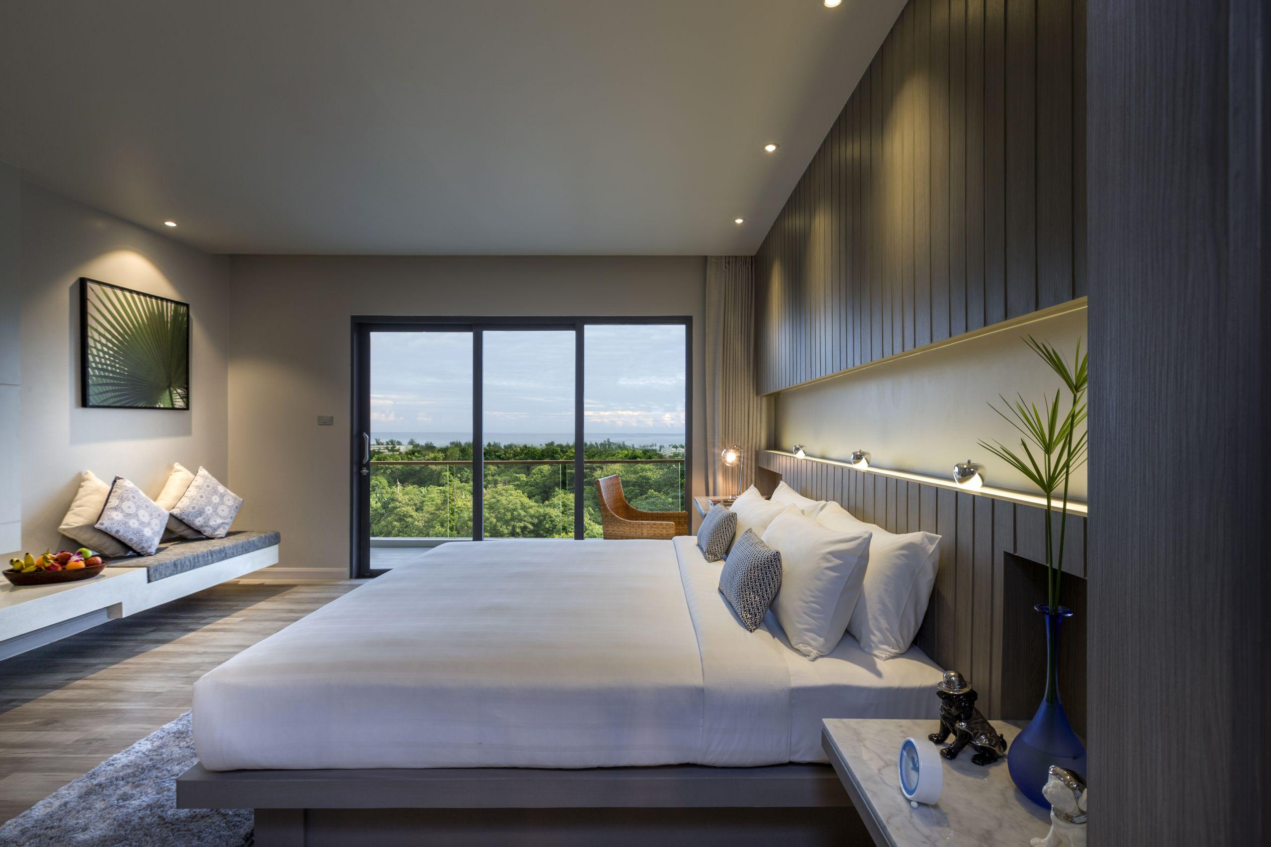 Hotel Ikon Phuket - Sha Extra Plus Karon Exterior photo