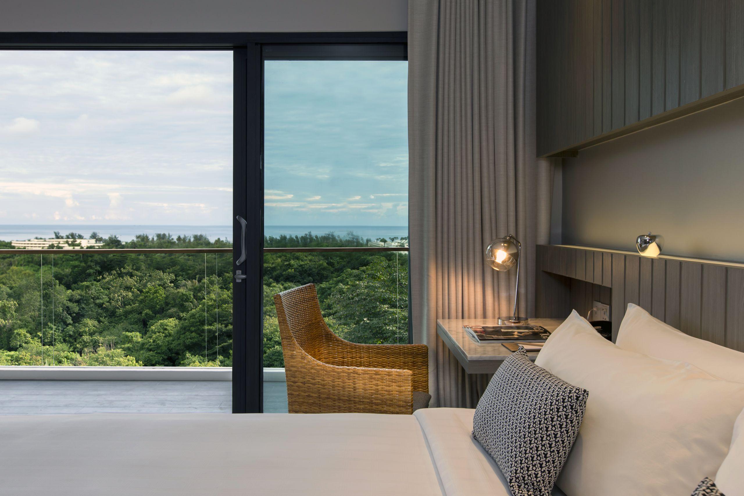 Hotel Ikon Phuket - Sha Extra Plus Karon Exterior photo