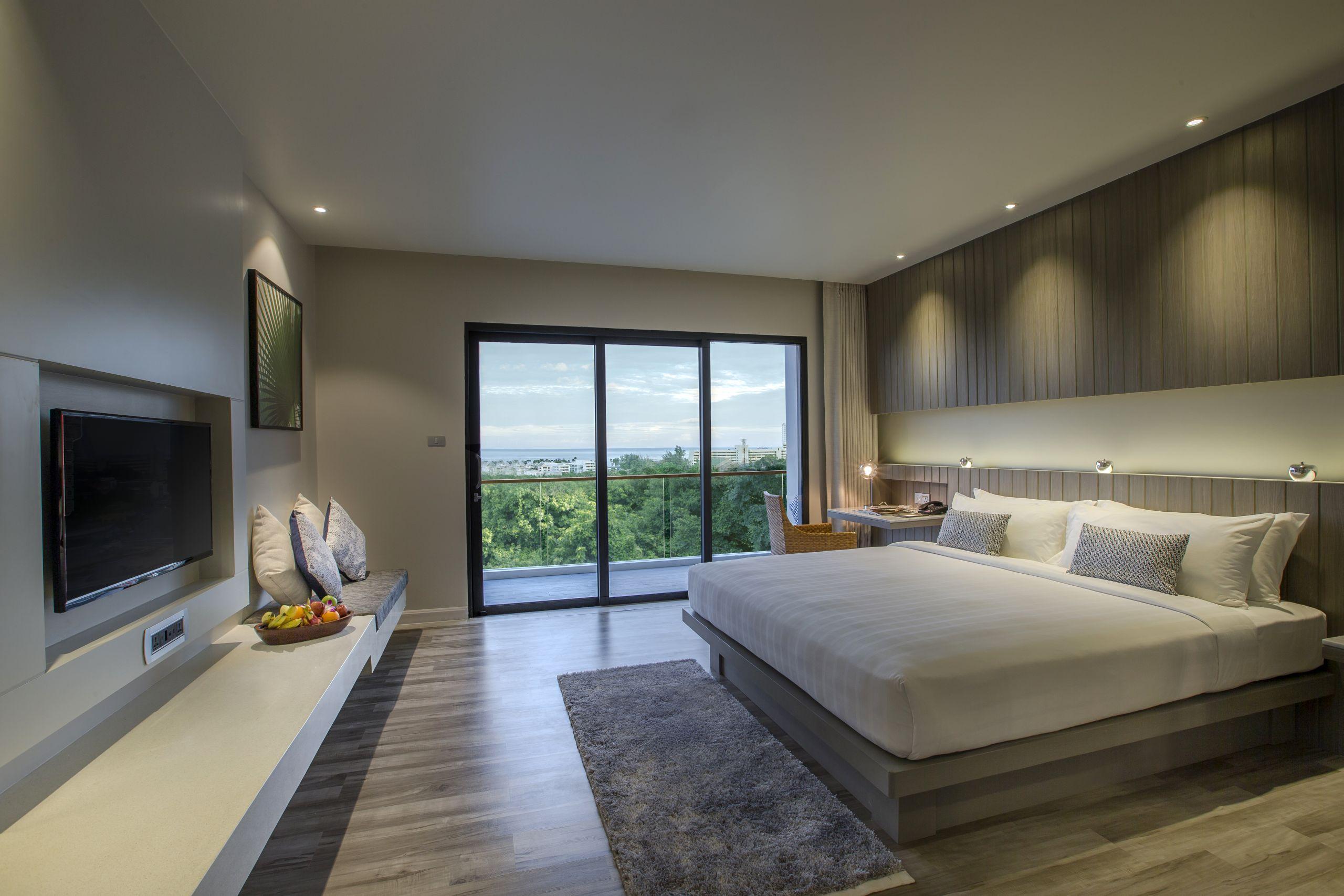 Hotel Ikon Phuket - Sha Extra Plus Karon Exterior photo